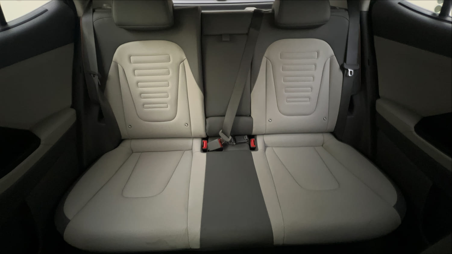 Used 2024 Hyundai Creta 1.5 Turbo Petrol DCT SX(O) Petrol Automatic interior REAR SEAT CONDITION VIEW