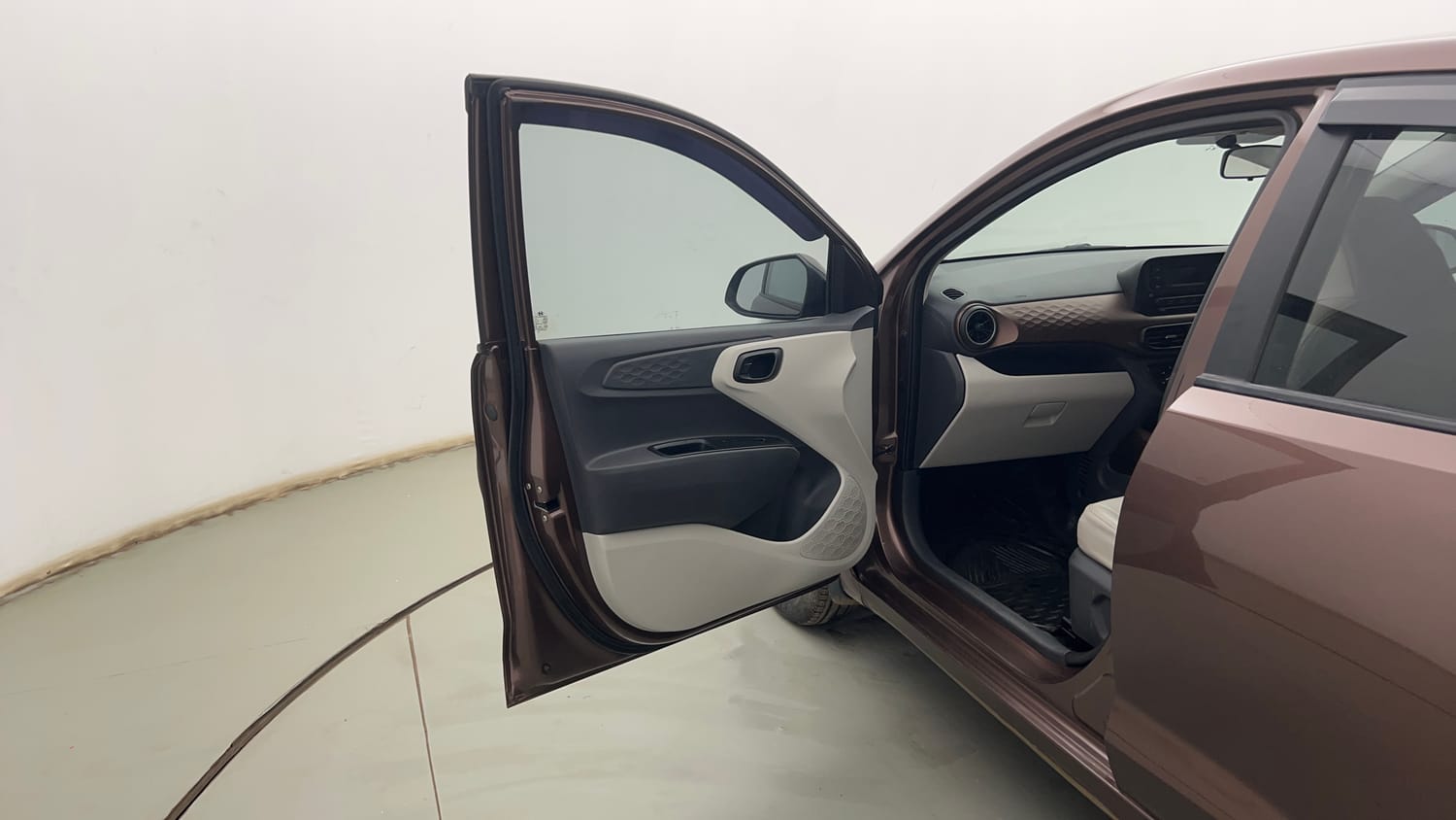 Used 2020 Hyundai Aura S 1.2 Petrol Petrol Manual interior LEFT FRONT DOOR OPEN VIEW