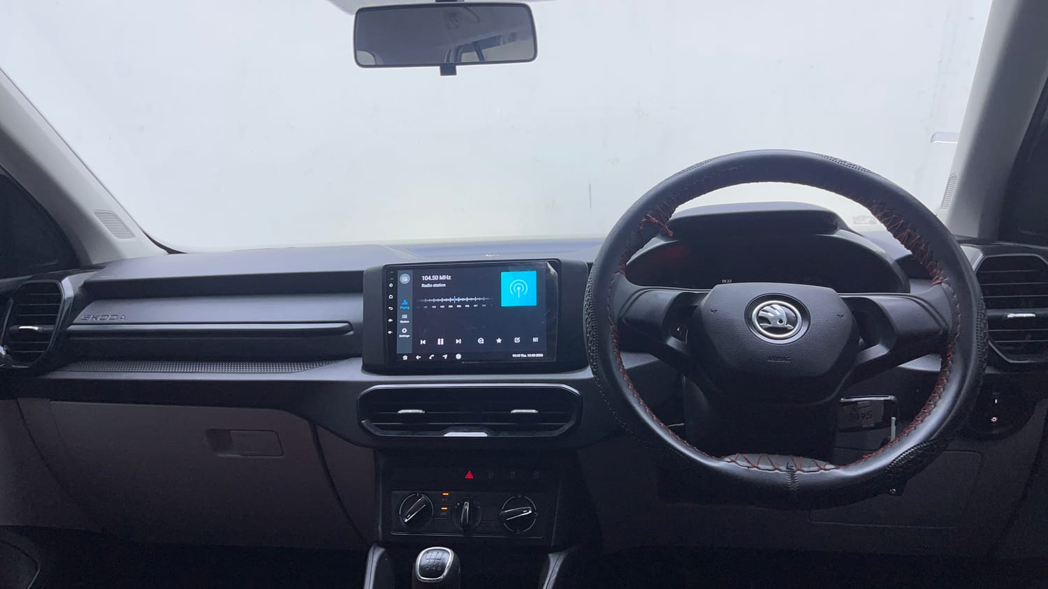 Used 2025 Skoda Kylaq Classic Petrol Manual interior DASHBOARD VIEW