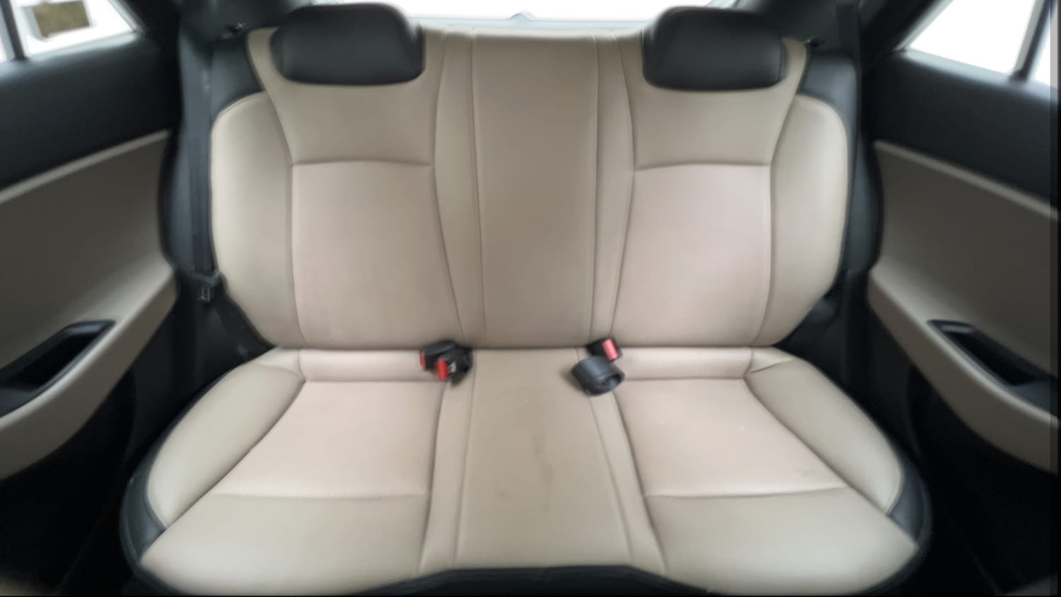Used 2018 Hyundai Elite i20 Asta 1.2 AT Petrol Automatic interior REAR SEAT CONDITION VIEW