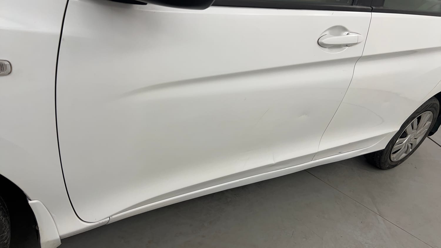 Used 2016 Honda City SV Diesel Diesel Manual dents MINOR SCRATCH
