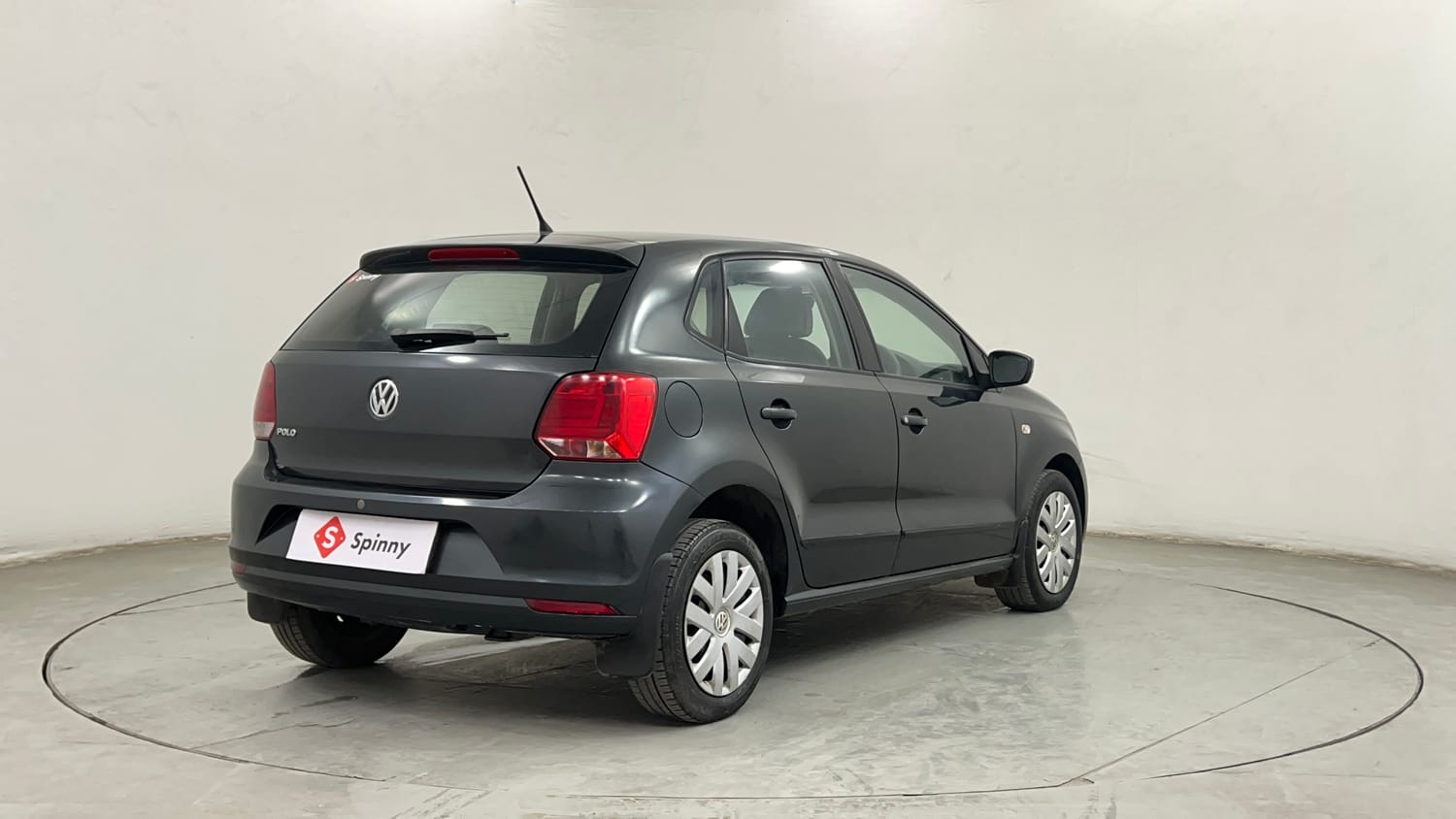 Used 2015 Volkswagen Polo Comfortline 1.2L (P) Petrol Manual exterior RIGHT REAR CORNER VIEW