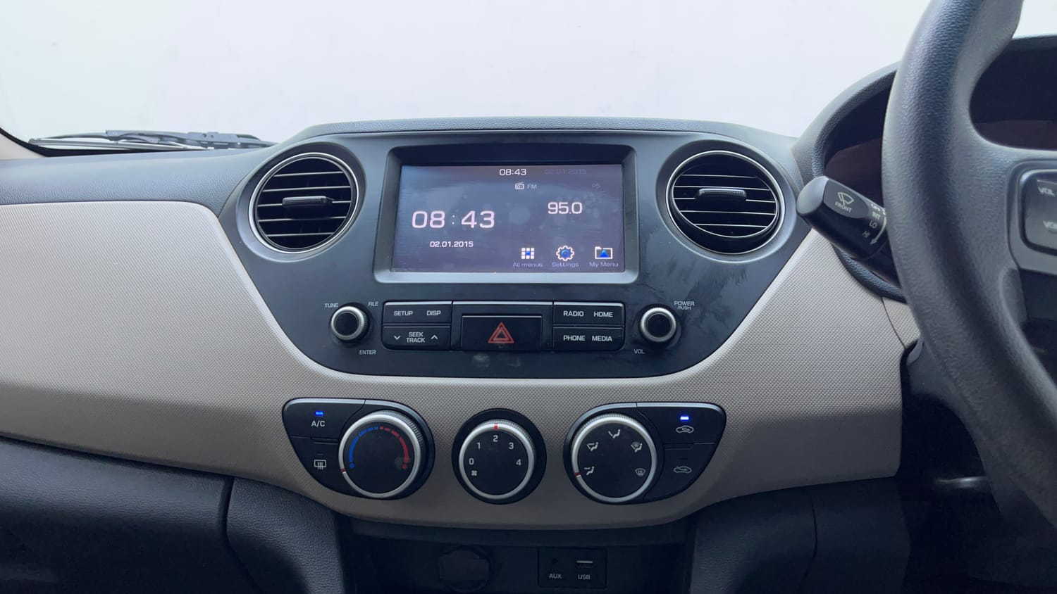 Used 2019 Hyundai Grand i10 Sportz 1.2 Kappa VTVT Petrol Manual interior MUSIC SYSTEM & AC CONTROL VIEW