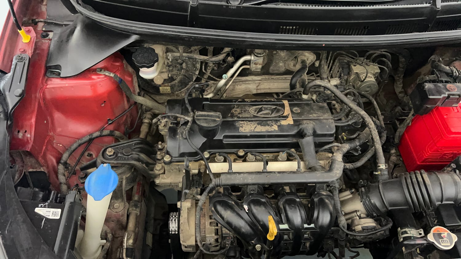 Used 2016 Hyundai Elite i20 Sportz 1.2 Petrol Manual engine ENGINE RIGHT SIDE VIEW
