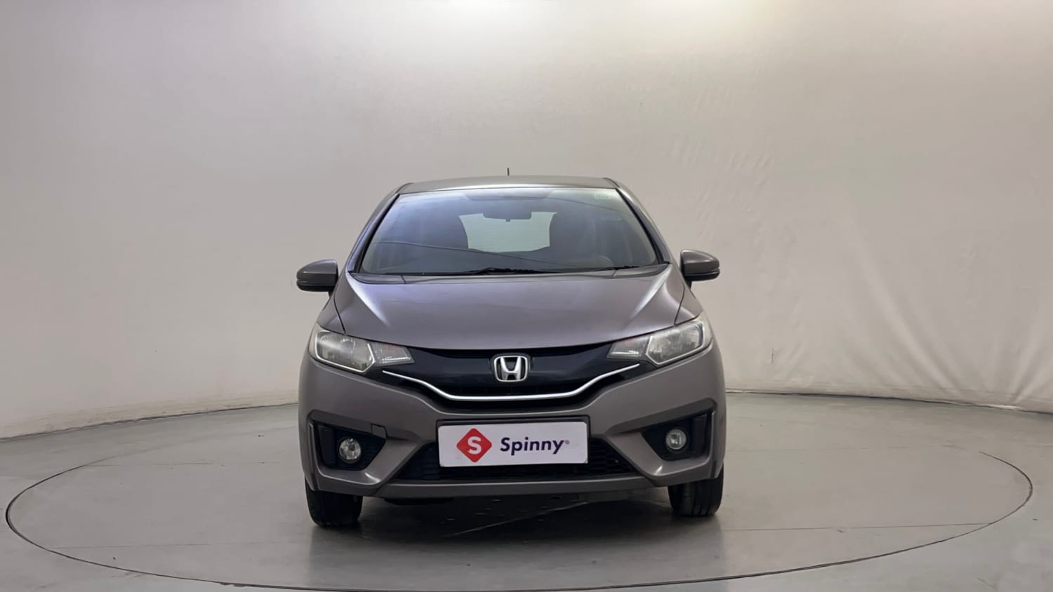 Used 2016 Honda Jazz V AT Petrol Petrol Automatic exterior FRONT VIEW