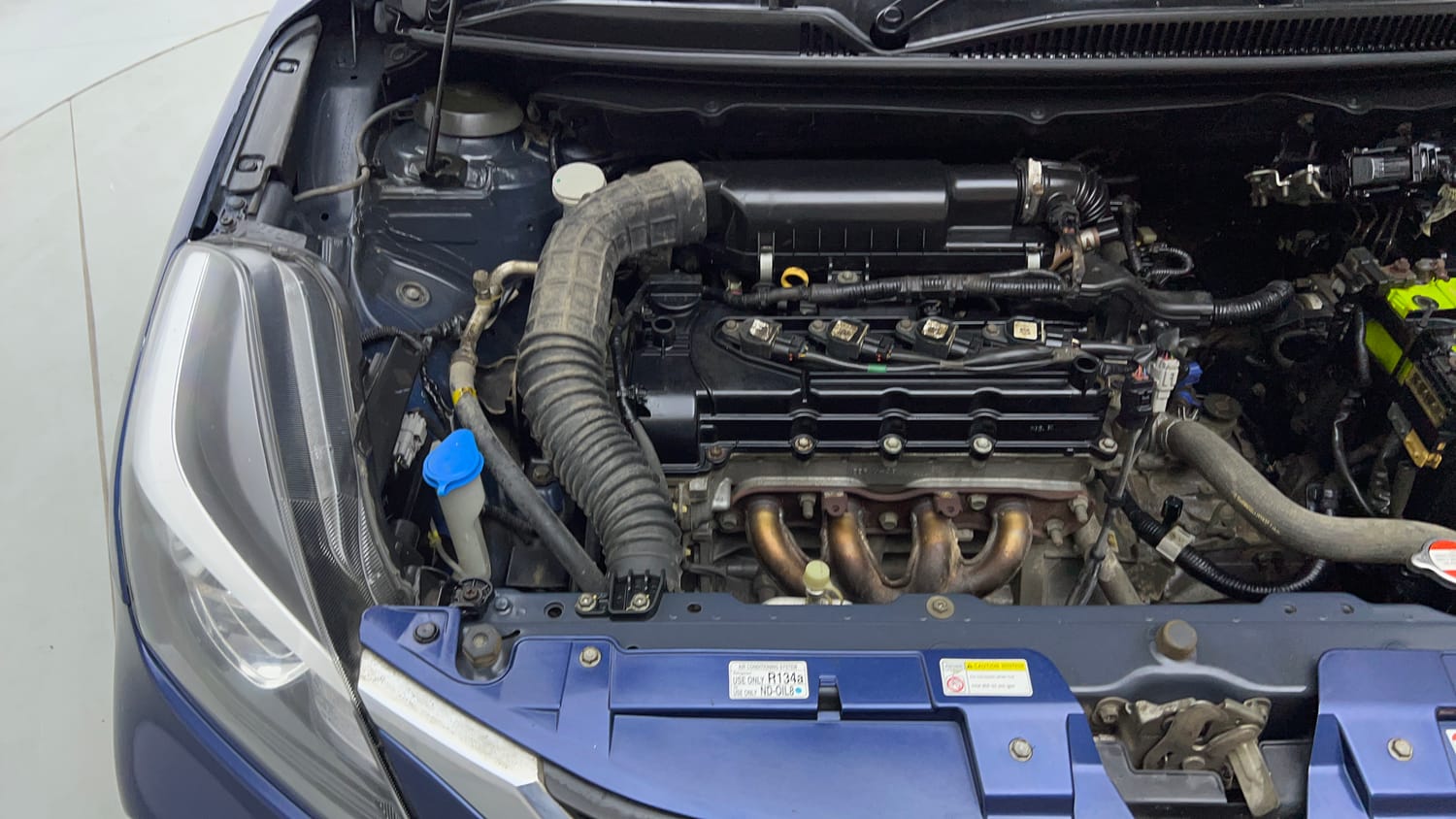 Used 2019 Maruti Suzuki Baleno Alpha Petrol Manual engine ENGINE RIGHT SIDE VIEW