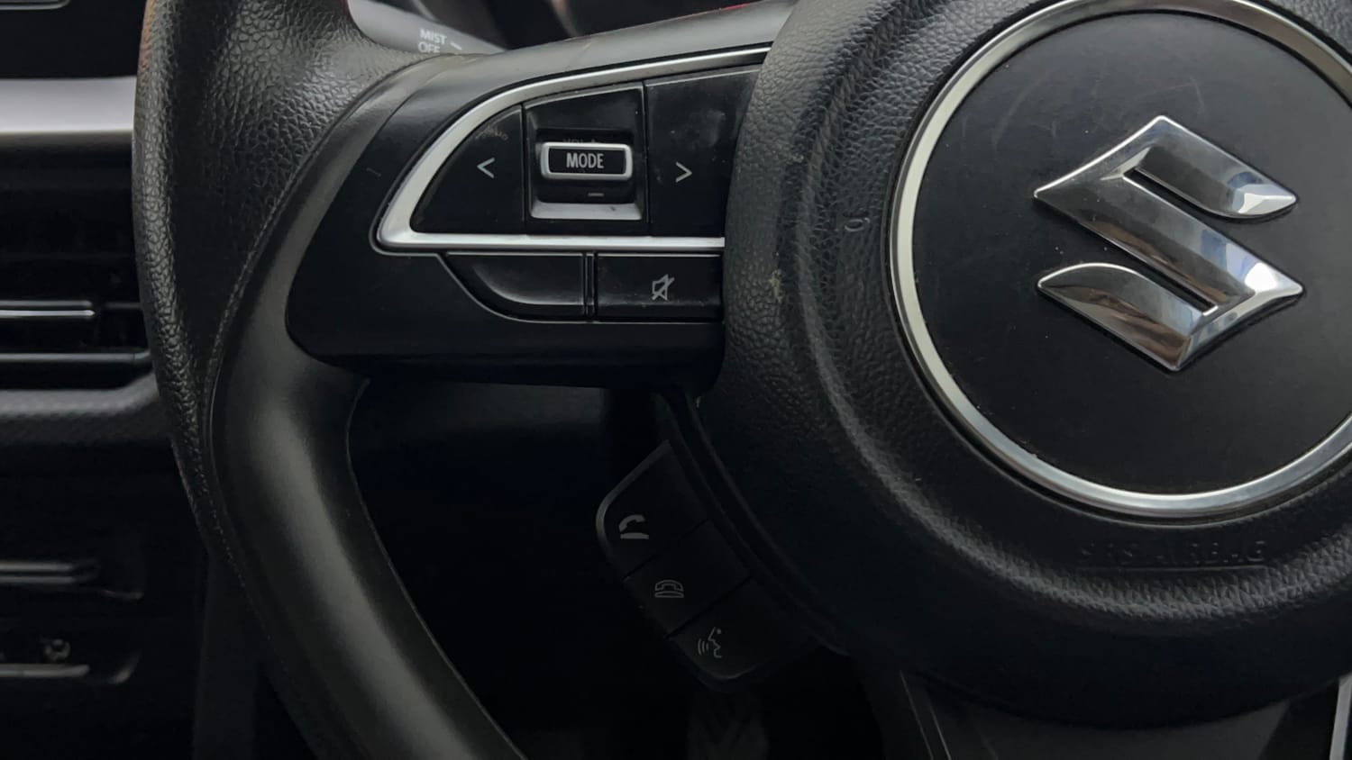 Used 2023 Maruti Suzuki Brezza VXi Petrol Manual top_features Steering mounted controls