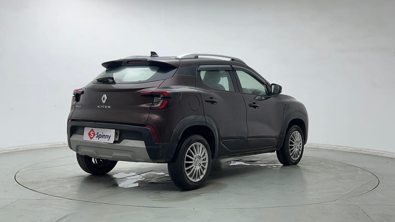 Used 2021 Renault Kiger RXT AMT Petrol Automatic exterior RIGHT REAR CORNER VIEW