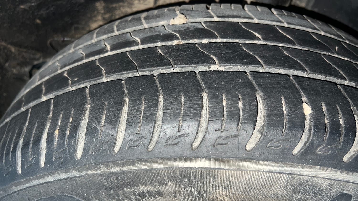 Used 2020 Tata Altroz XZ Petrol Petrol Manual tyres LEFT REAR TYRE TREAD VIEW