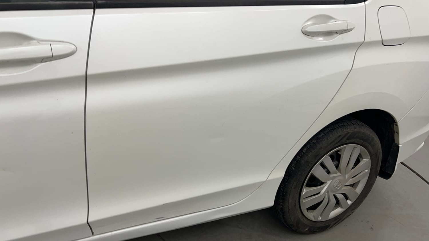 Used 2016 Honda City SV Diesel Diesel Manual dents MINOR DENT