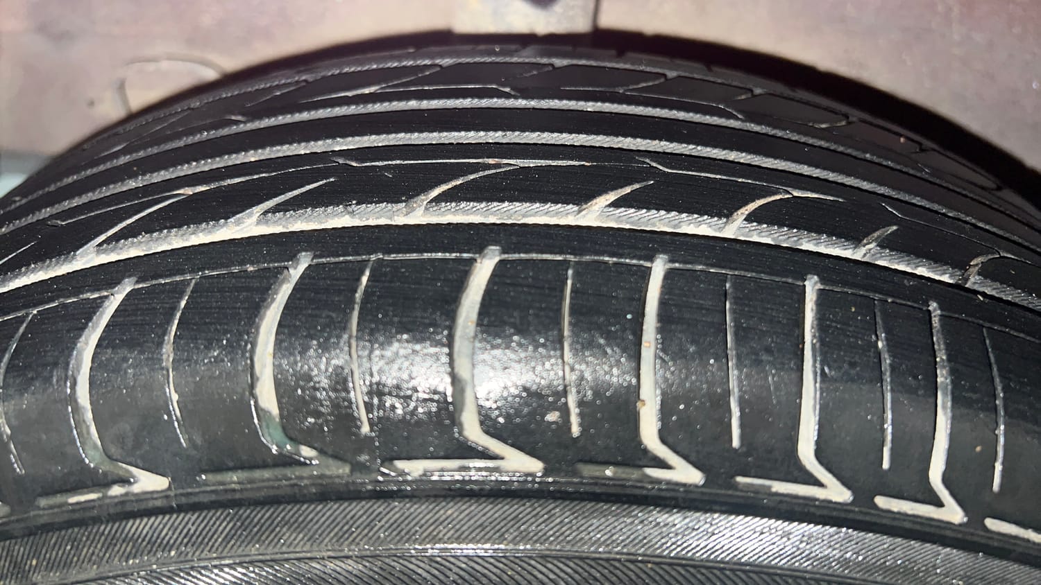 Used 2015 Hyundai Grand i10 Sportz 1.2 Kappa VTVT Petrol Manual tyres RIGHT REAR TYRE TREAD VIEW