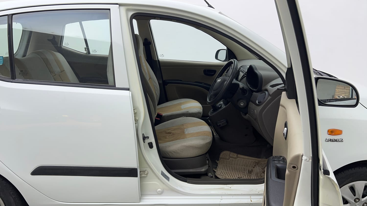 Used 2013 Hyundai i10 Magna 1.1 iRDE2 Petrol Manual interior RIGHT SIDE FRONT DOOR CABIN VIEW
