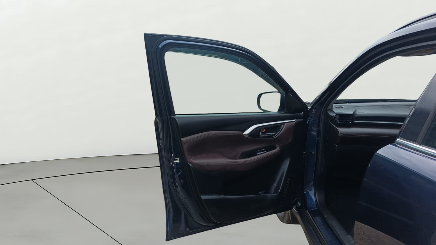 Used 2022 Maruti Suzuki Grand Vitara Alpha Smart Hybrid AT Petrol Automatic interior LEFT FRONT DOOR OPEN VIEW