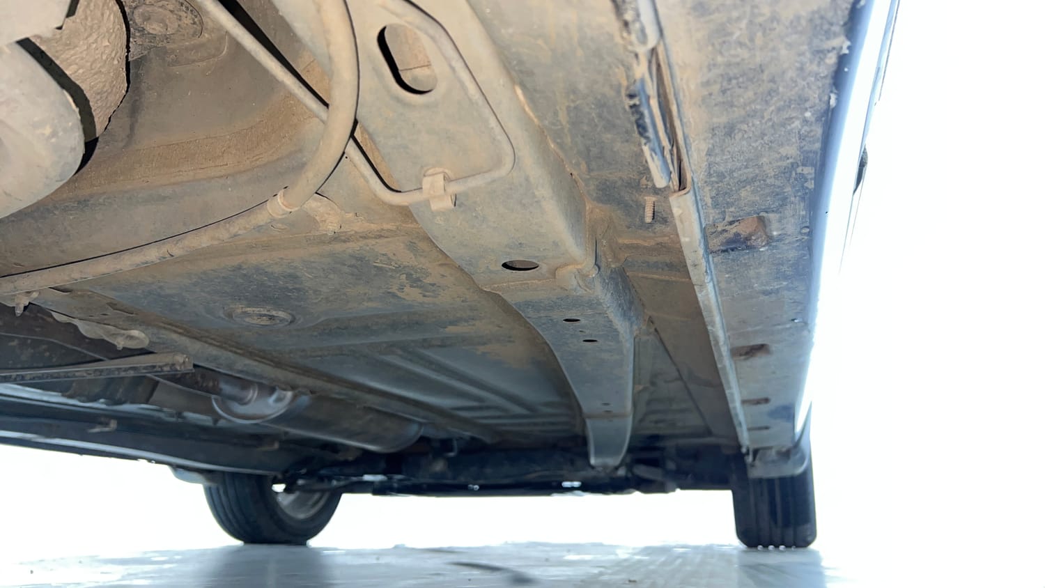 Used 2019 Maruti Suzuki Baleno Alpha Petrol Manual extra REAR RIGHT UNDERBODY VIEW