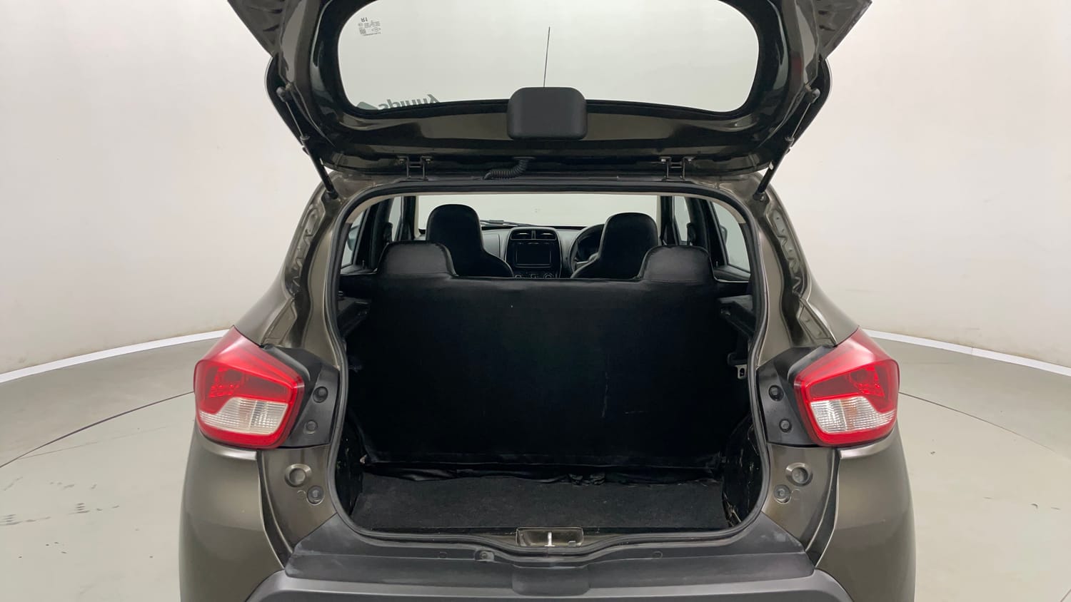 Used 2019 Renault Kwid RXT (O) 1.0 SCE Edition Petrol Manual interior DICKY INSIDE VIEW