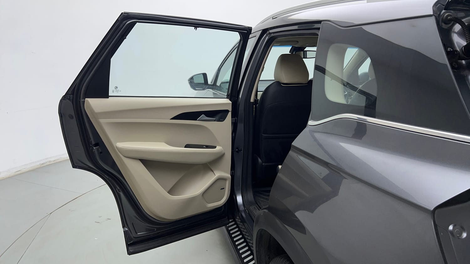 Used 2022 MG Motors Hector Sharp 1.5 Petrol CVT Petrol Automatic interior LEFT REAR DOOR OPEN VIEW