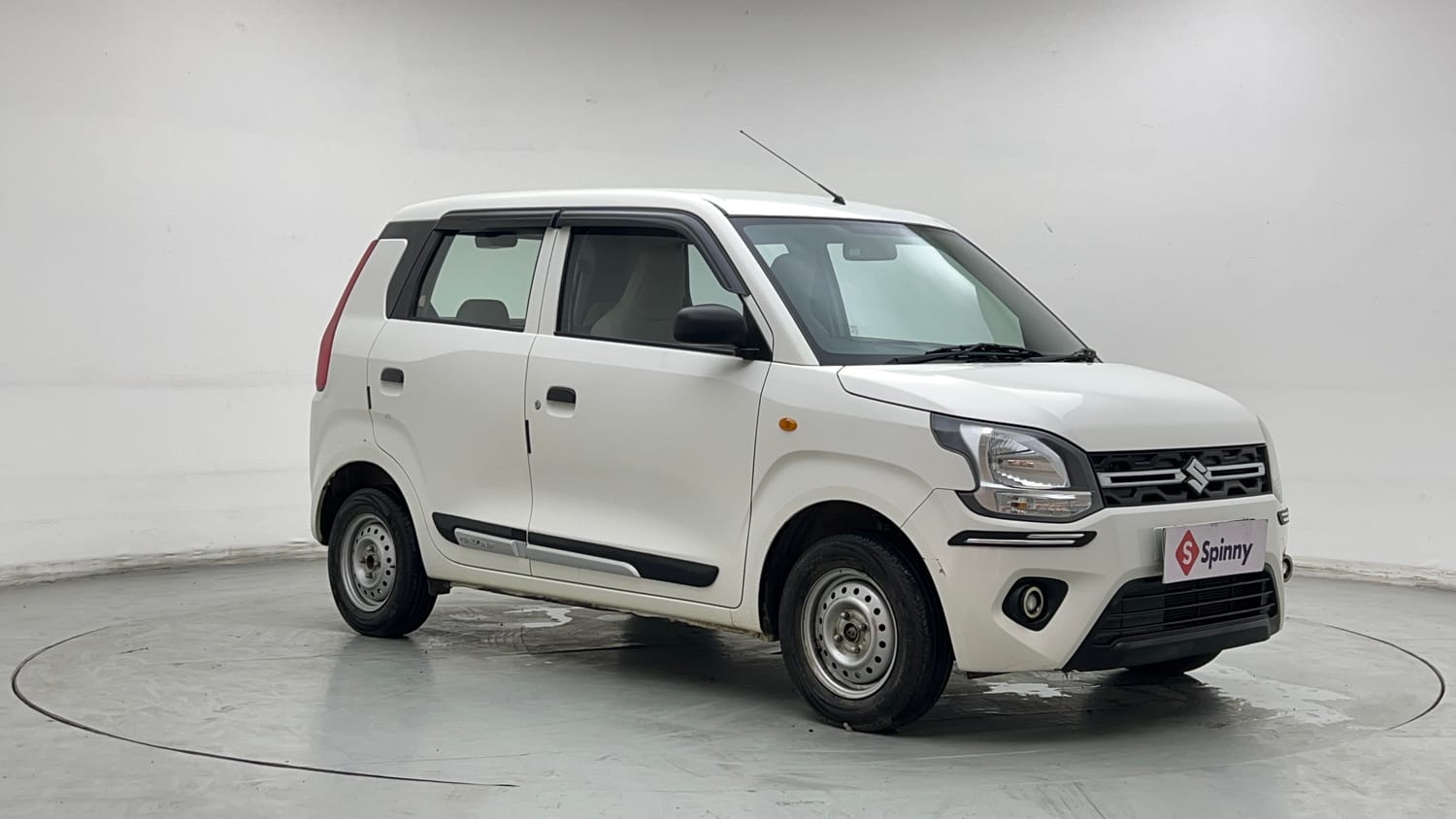 Used 2023 Maruti Suzuki Wagon R LXI 1.0 Petrol Manual exterior RIGHT FRONT CORNER VIEW