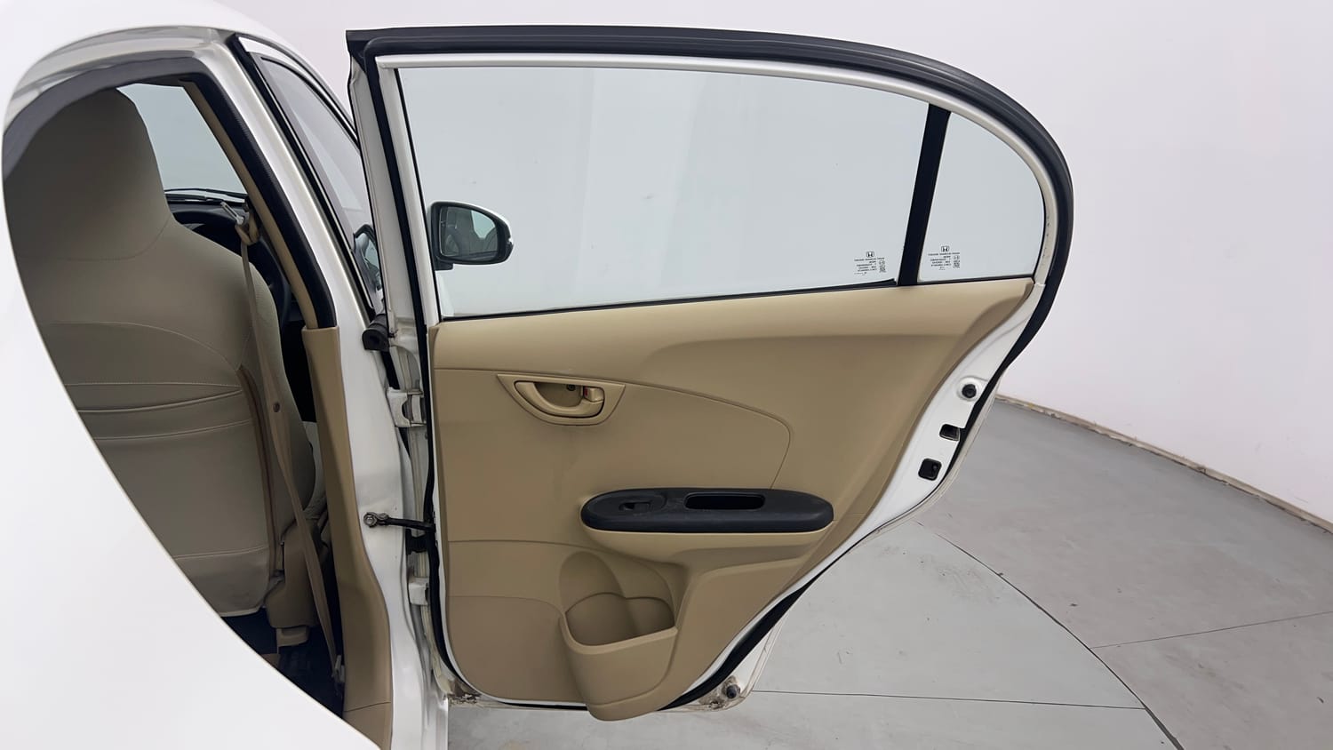 Used 2016 Honda Amaze 1.2 S i-VTEC Petrol Manual interior RIGHT REAR DOOR OPEN VIEW