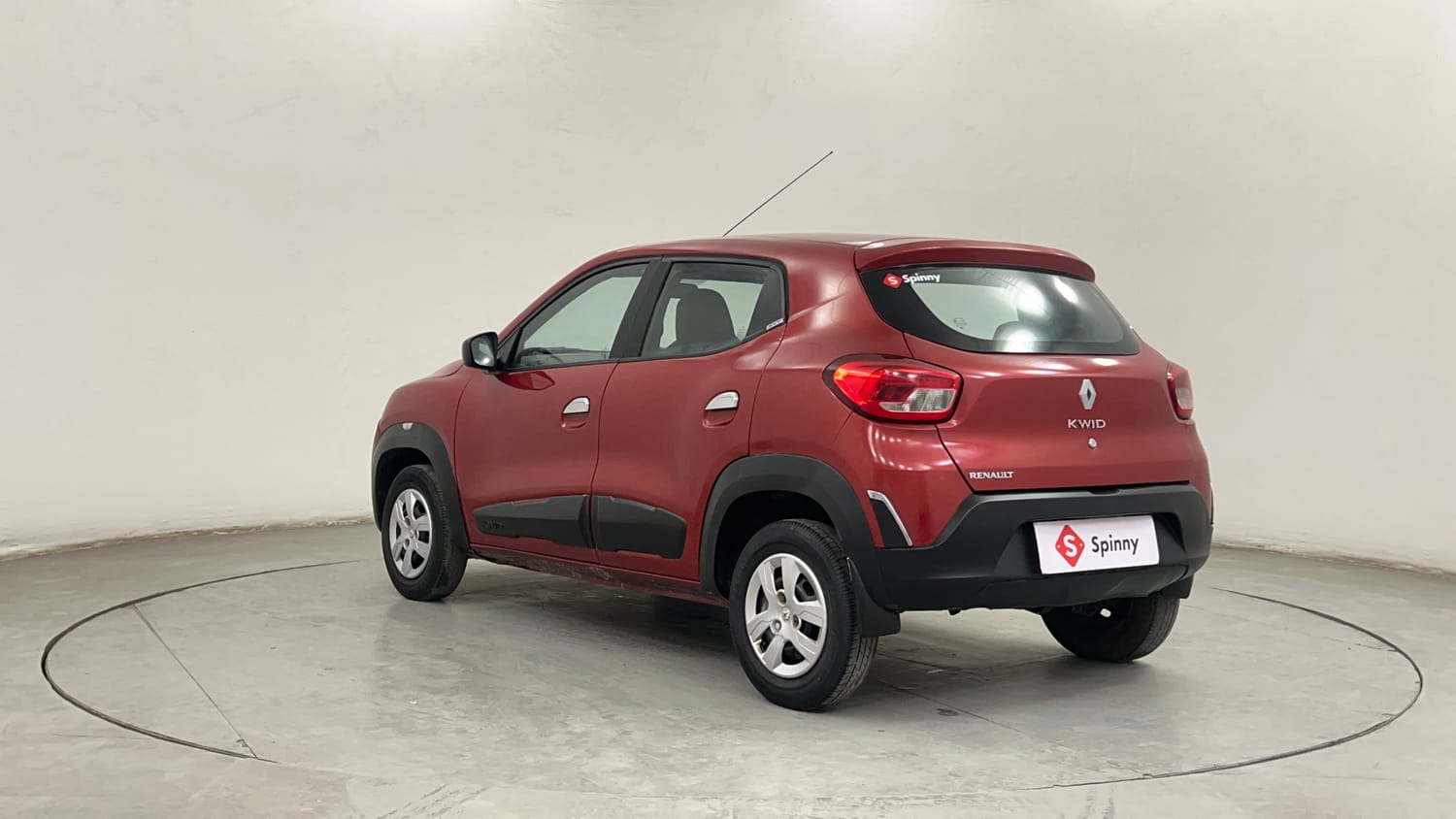 Used 2016 Renault Kwid RXT Petrol Manual exterior LEFT REAR CORNER VIEW