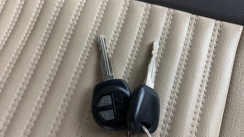 Used 2017 Maruti Suzuki Celerio ZXi Petrol Manual extra CAR KEY VIEW