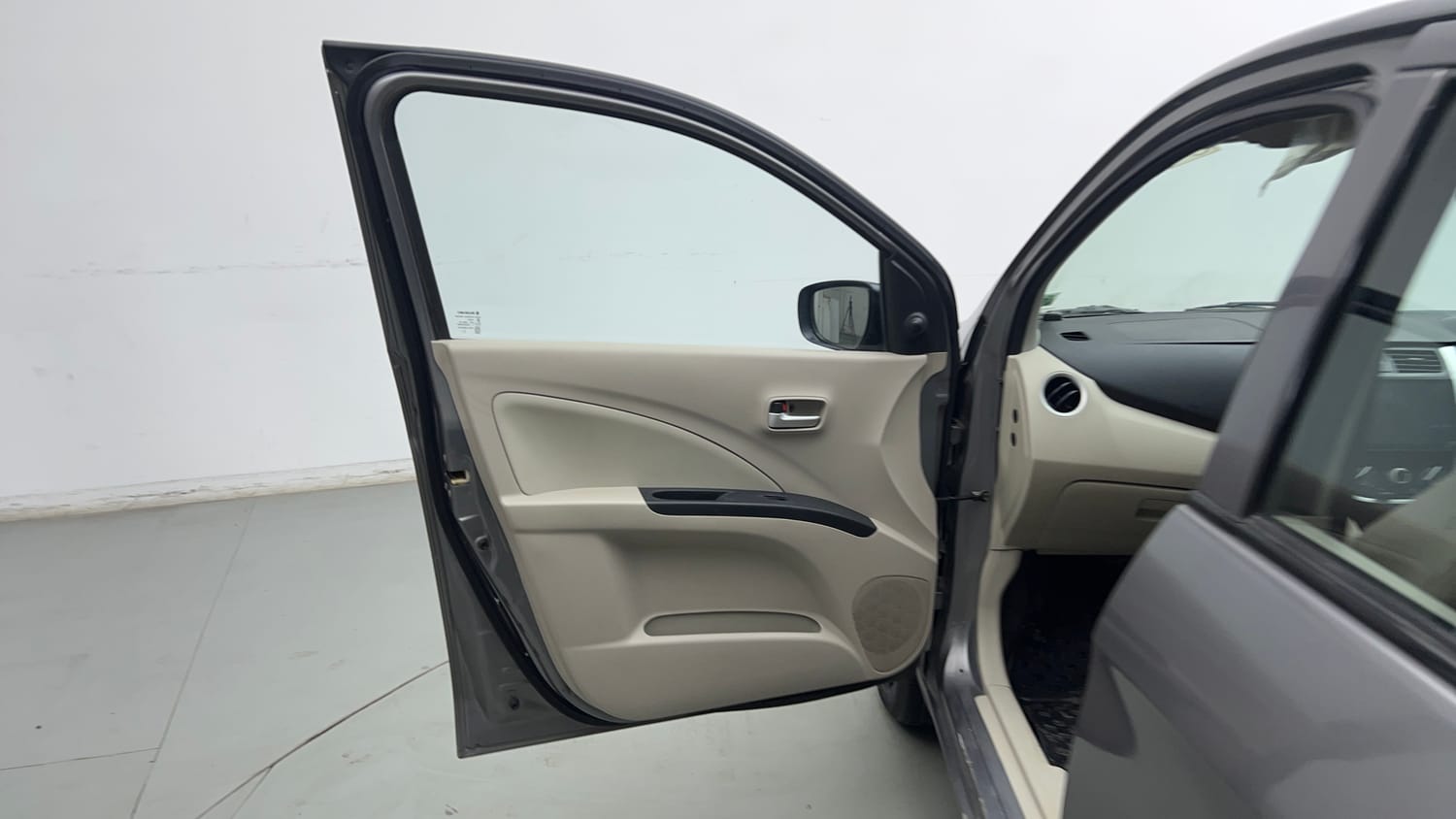 Used 2019 Maruti Suzuki Celerio VXi CNG Cng Manual interior LEFT FRONT DOOR OPEN VIEW