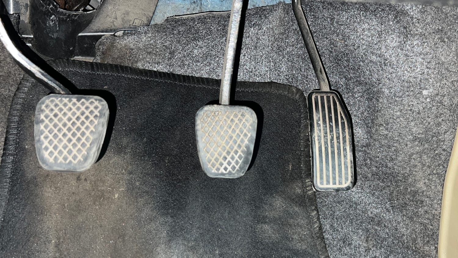 Used 2015 Honda Brio S MT Petrol Manual interior PEDALS VIEW