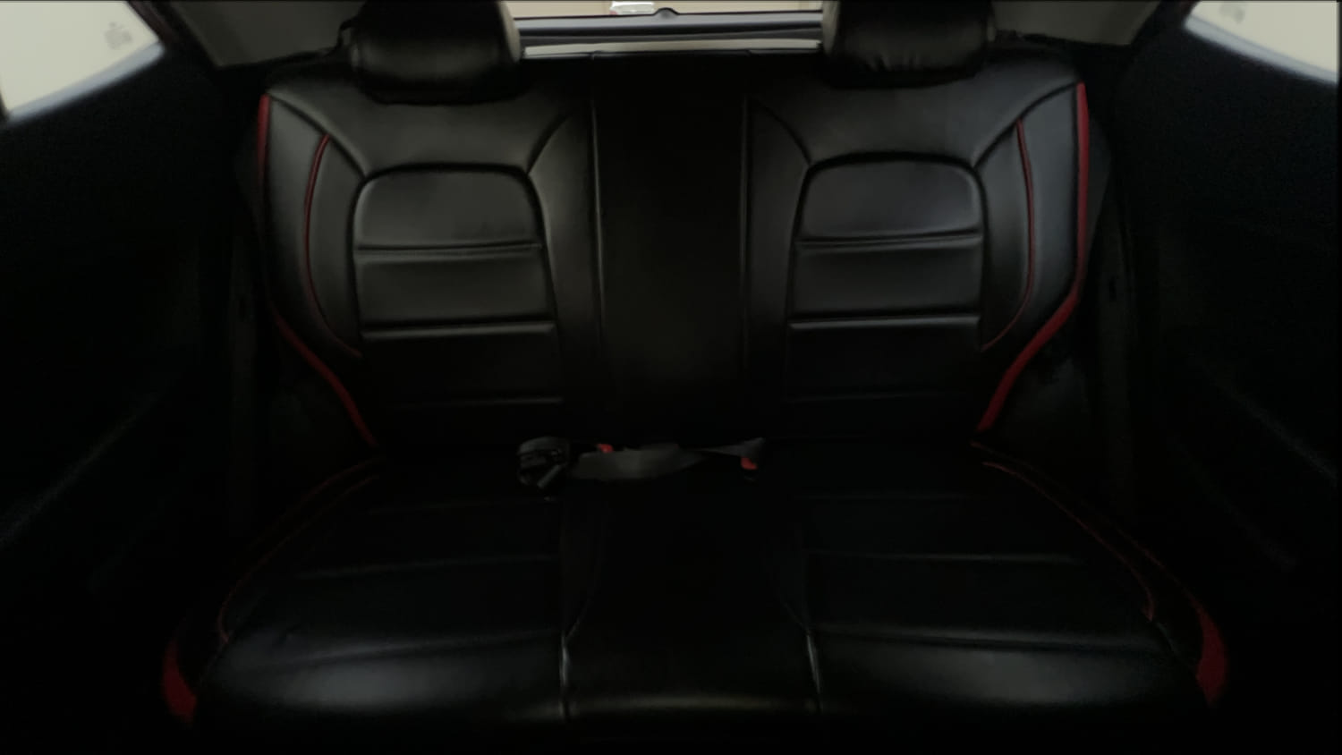 Used 2019 hyundai Venue SX 1.0 Turbo Petrol Petrol Manual interior REAR SEAT CONDITION VIEW