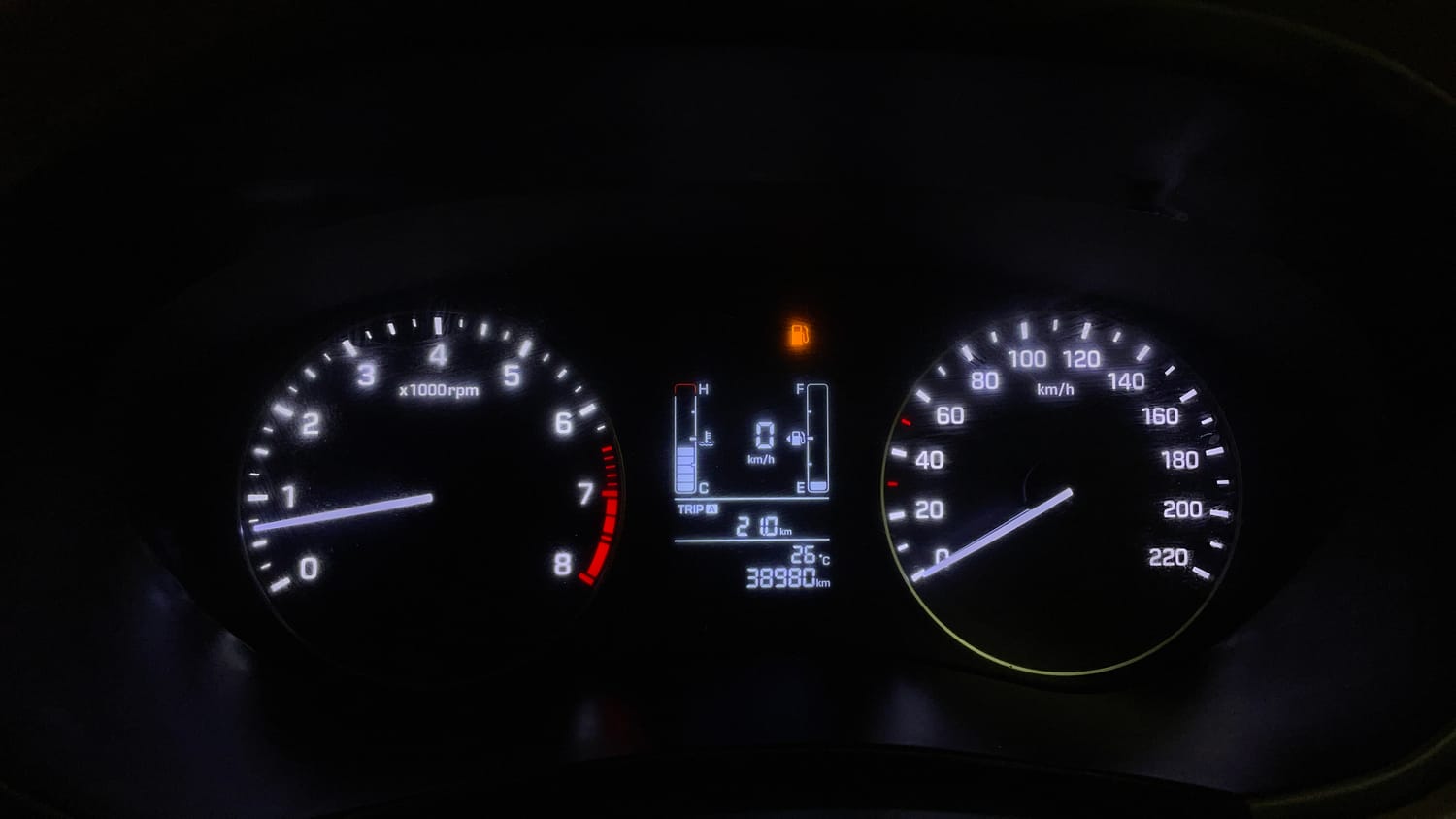 Used 2015 Hyundai Elite i20 Magna 1.2 Petrol Manual interior CLUSTERMETER VIEW