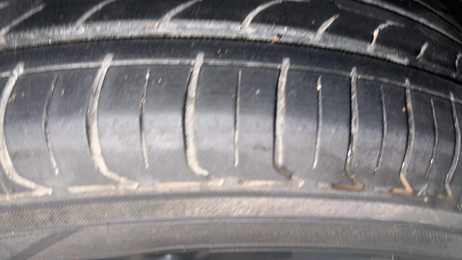 Used 2019 hyundai Venue SX 1.0 Turbo Petrol Petrol Manual tyres LEFT REAR TYRE TREAD VIEW