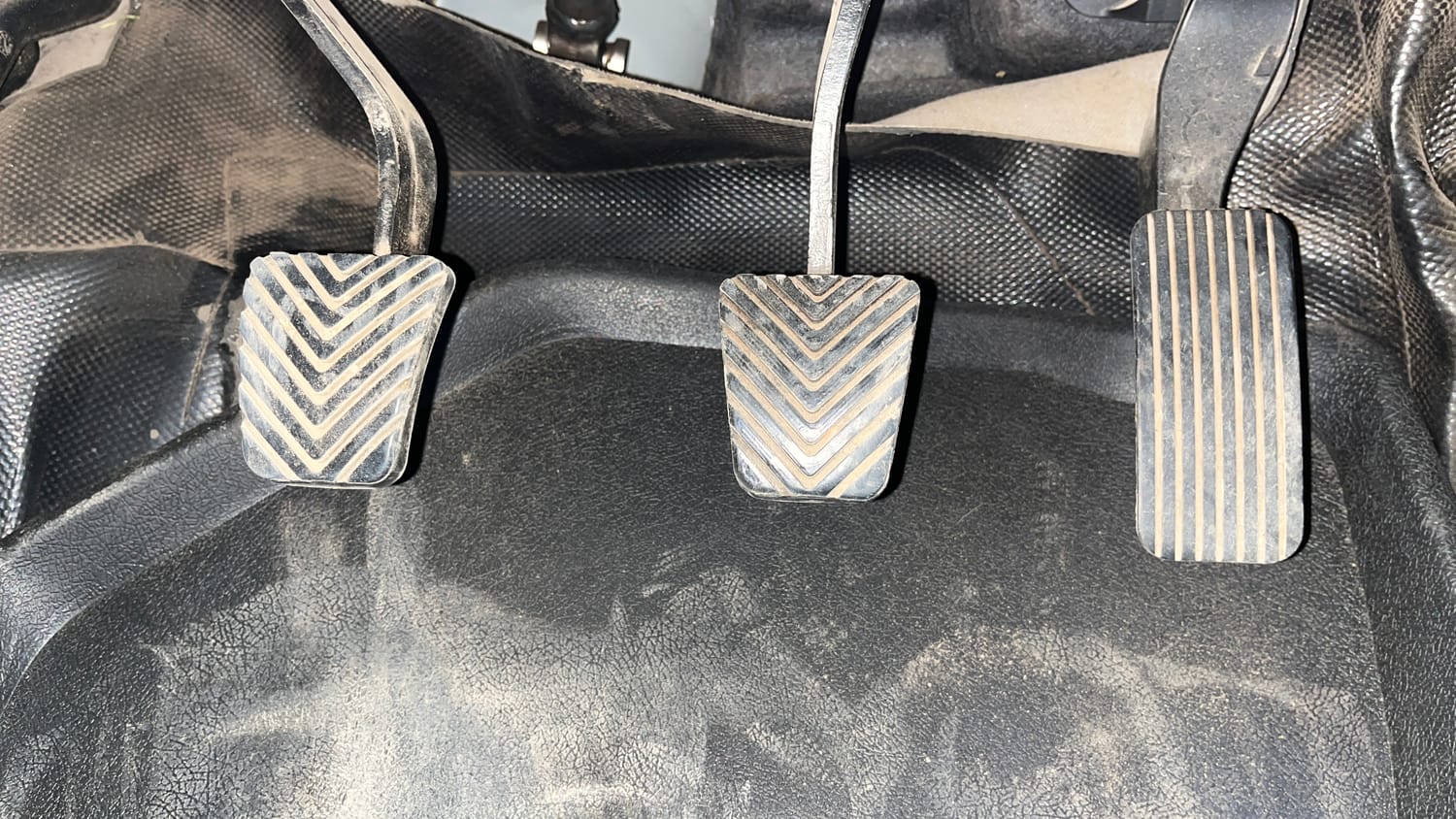 Used 2019 Hyundai Verna EX 1.4 VTVT Petrol Manual interior PEDALS VIEW