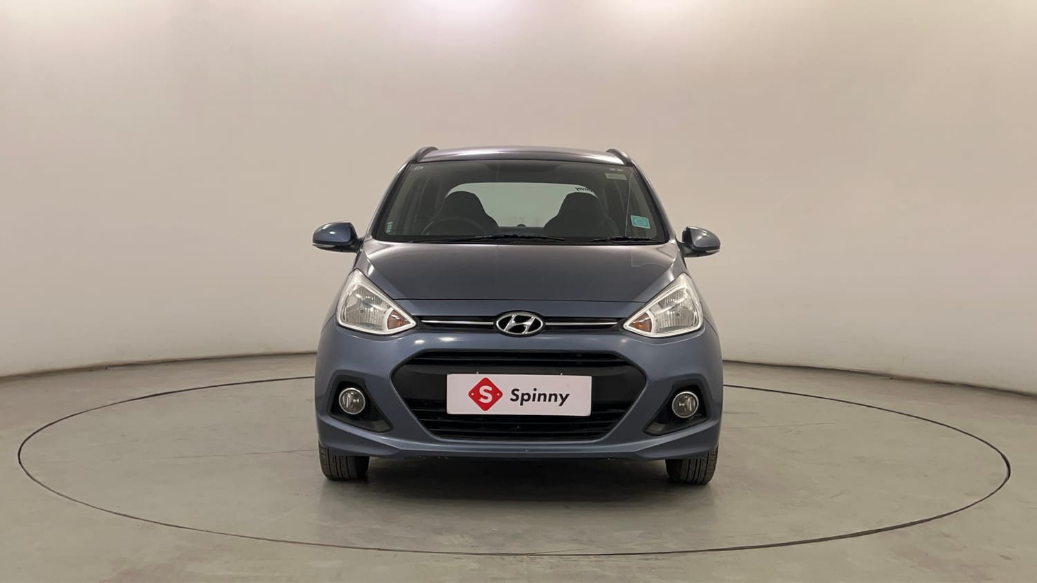 Used 2014 Hyundai Grand i10 Sportz 1.1 CRDi Diesel Manual exterior FRONT VIEW