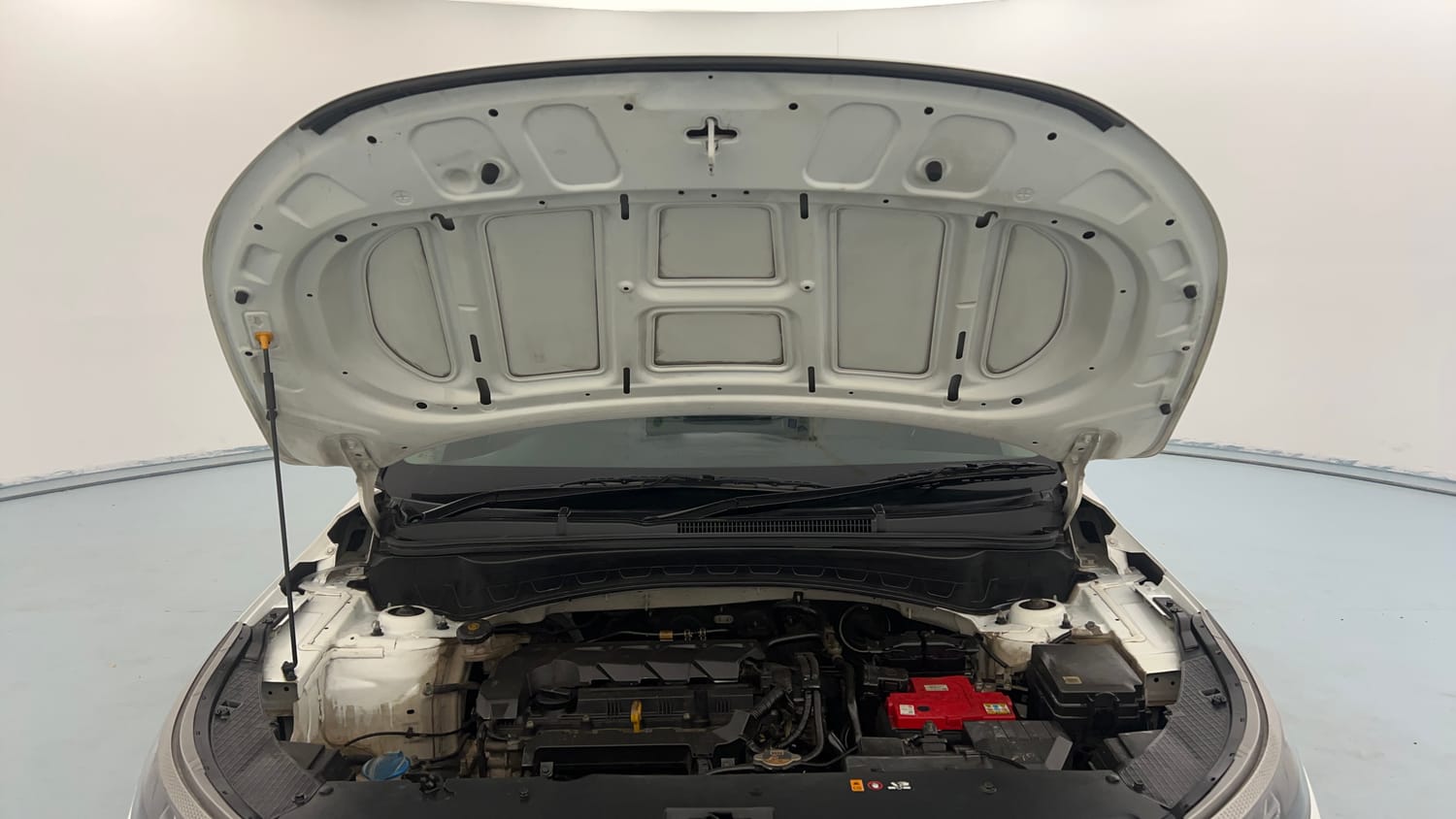 Used 2020 Kia Seltos HTK Plus 1.5 Petrol Manual engine ENGINE & BONNET OPEN FRONT VIEW