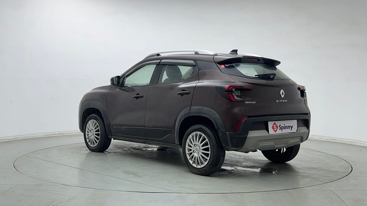Used 2021 Renault Kiger RXT AMT Petrol Automatic exterior LEFT REAR CORNER VIEW