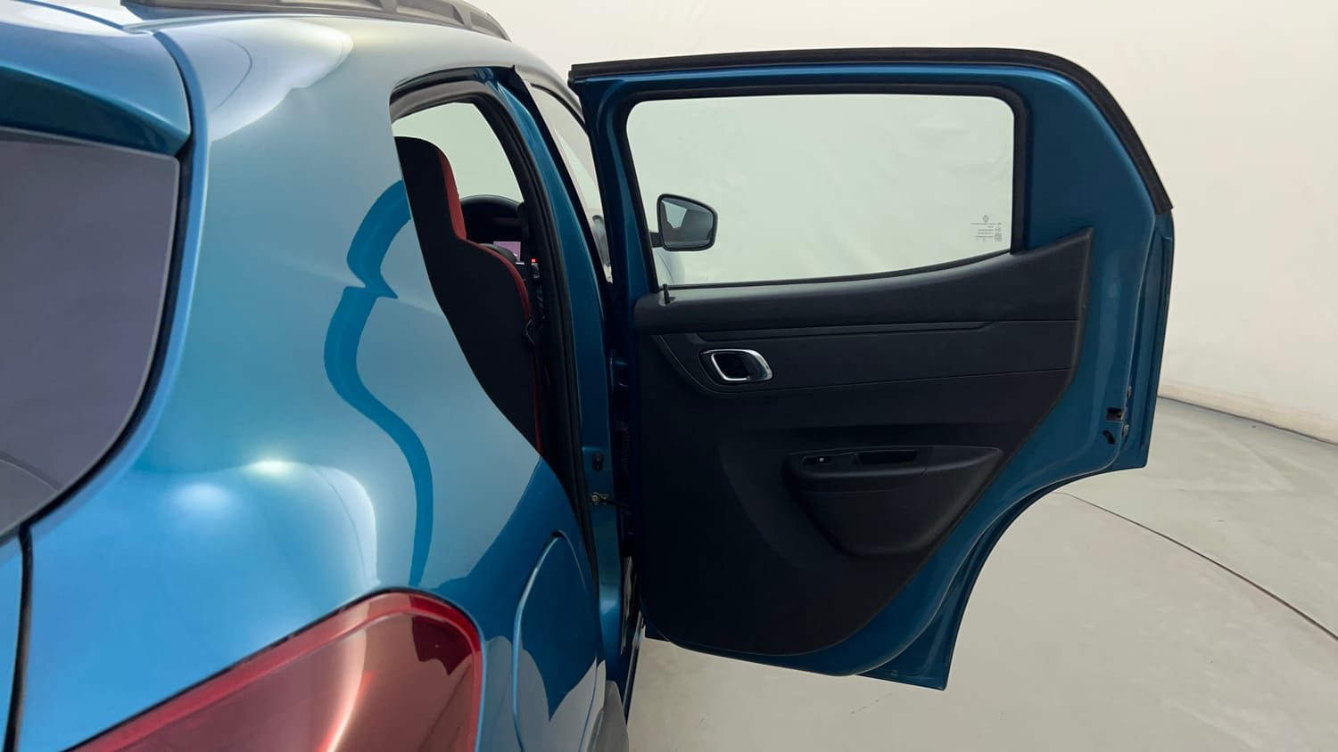 Used 2020 Renault Kwid 1.0 RXT AMT Opt Petrol Automatic interior RIGHT REAR DOOR OPEN VIEW