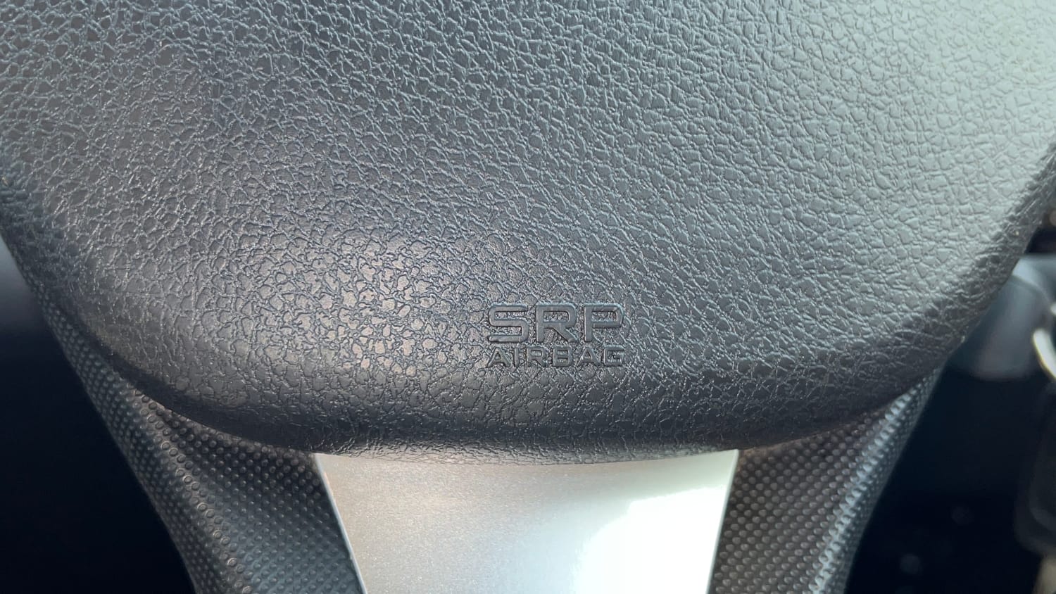 Used 2018 Renault Duster RXS CVT Petrol Automatic top_features Airbags