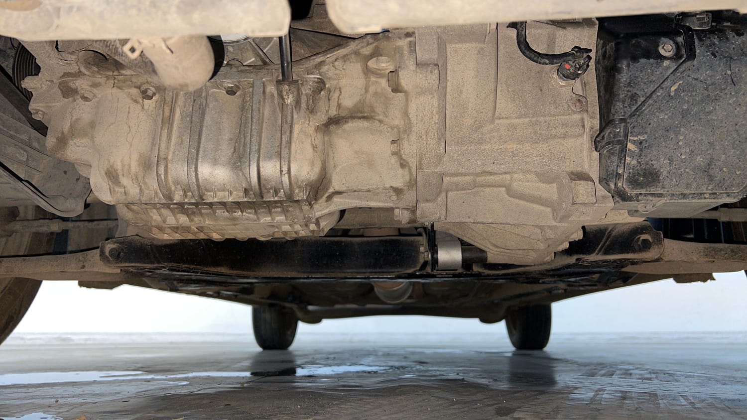 Used 2016 Ford Figo Trend 1.2 Ti-VCT Petrol Manual extra FRONT LEFT UNDERBODY VIEW