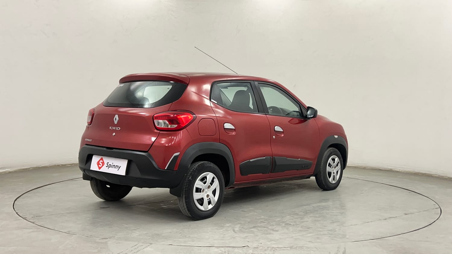 Used 2016 Renault Kwid RXT Petrol Manual exterior RIGHT REAR CORNER VIEW