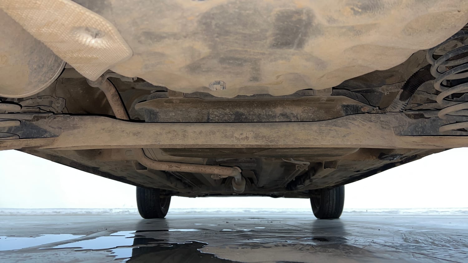 Used 2021 Renault Kiger RXT AMT Petrol Automatic extra REAR UNDERBODY VIEW (TAKEN FROM REAR)