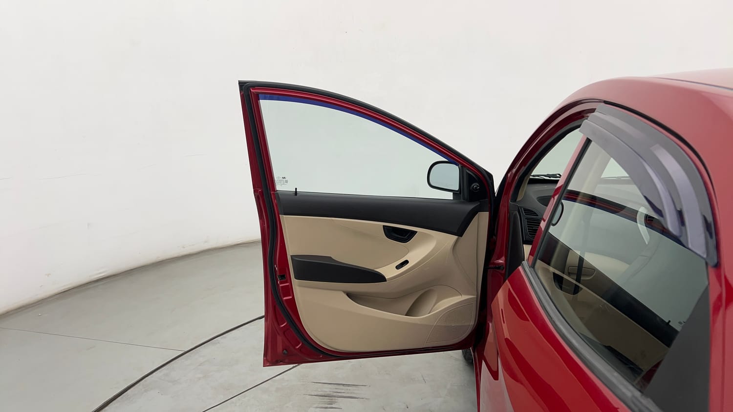 Used 2014 Hyundai Eon Magna + Petrol Manual interior LEFT FRONT DOOR OPEN VIEW