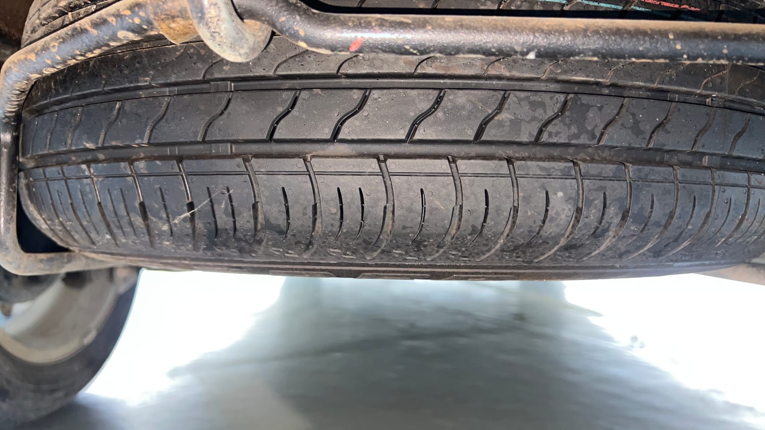 Used 2025 Maruti Suzuki XL6 Alpha Plus MT Petrol Petrol Manual tyres SPARE TYRE VIEW
