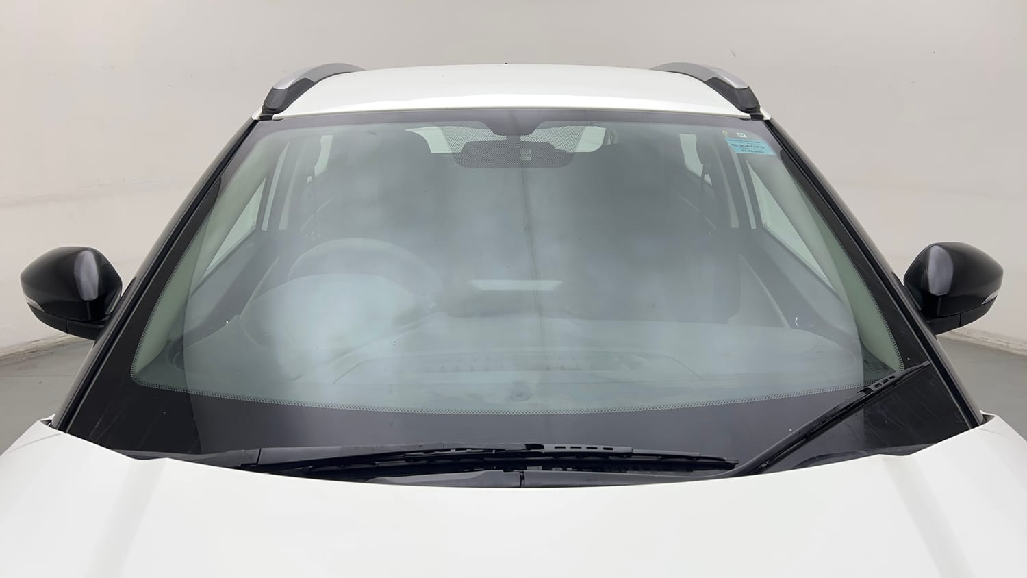 Used 2022 Tata Nexon XZ Plus Petrol Manual exterior FRONT WINDSHIELD VIEW