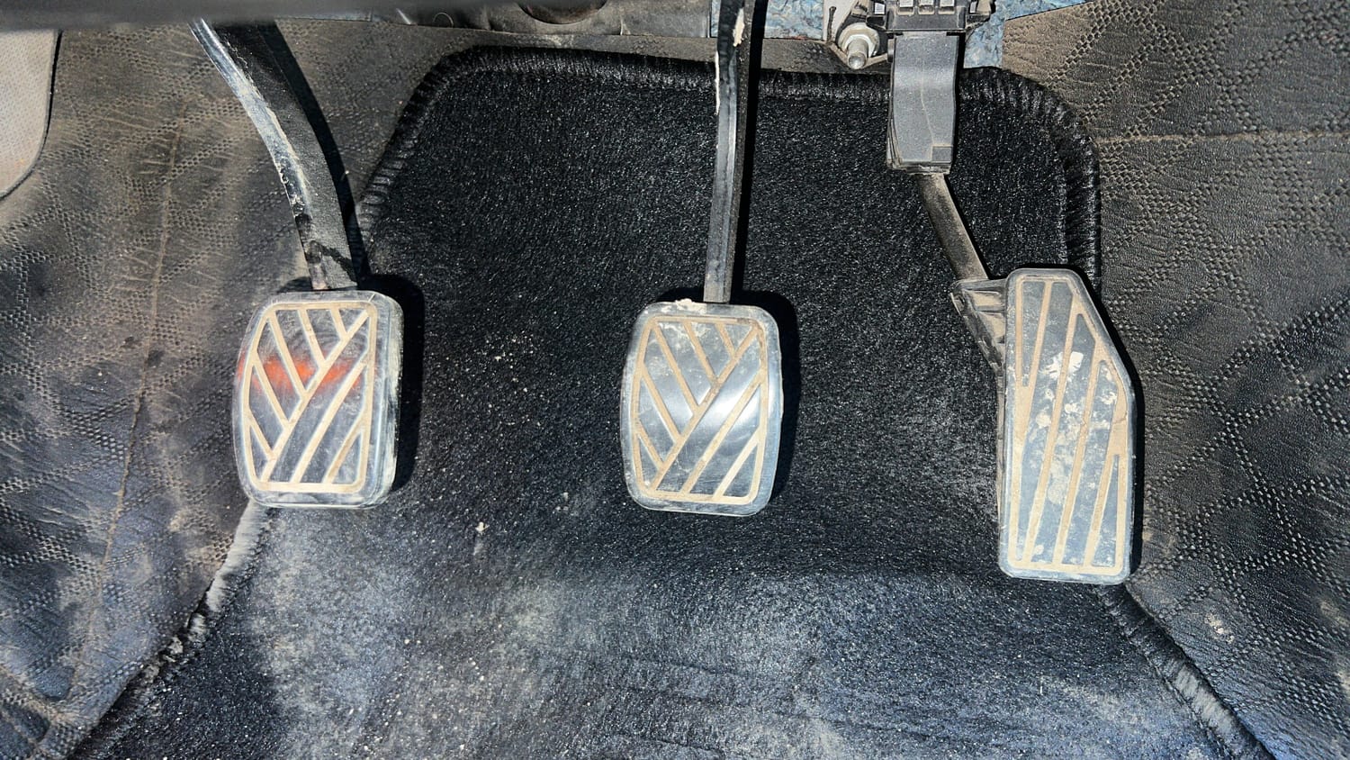 Used 2021 Maruti Suzuki Baleno Zeta Petrol Manual interior PEDALS VIEW