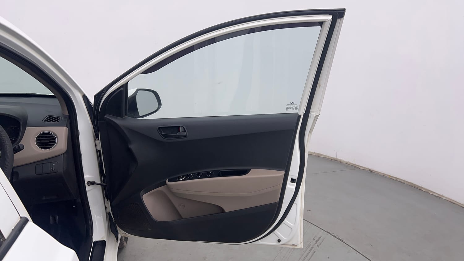 Used 2019 Hyundai Grand i10 Magna 1.2 Kappa VTVT Petrol Manual interior RIGHT FRONT DOOR OPEN VIEW