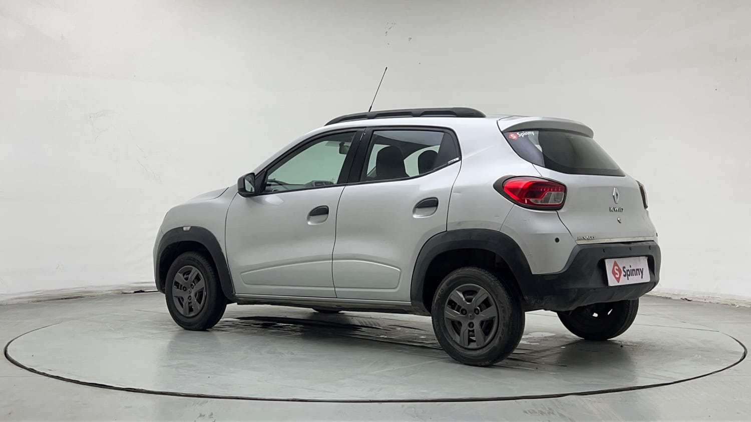 Used 2017 Renault Kwid RXT Live For More Edition 1.0 Petrol Manual exterior LEFT REAR CORNER VIEW