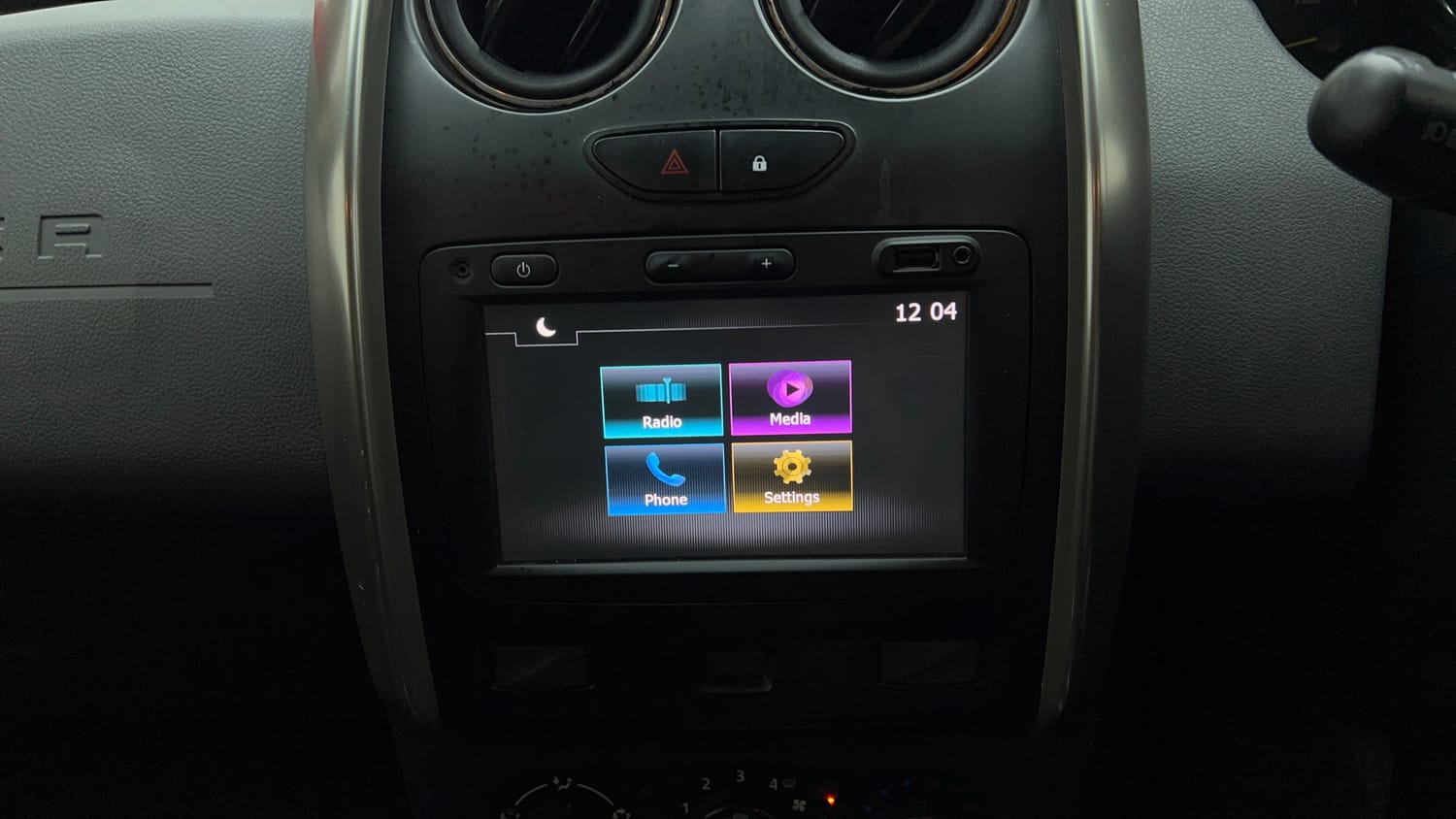 Used 2018 Renault Duster RXS CVT Petrol Automatic top_features Integrated (in-dash) music system