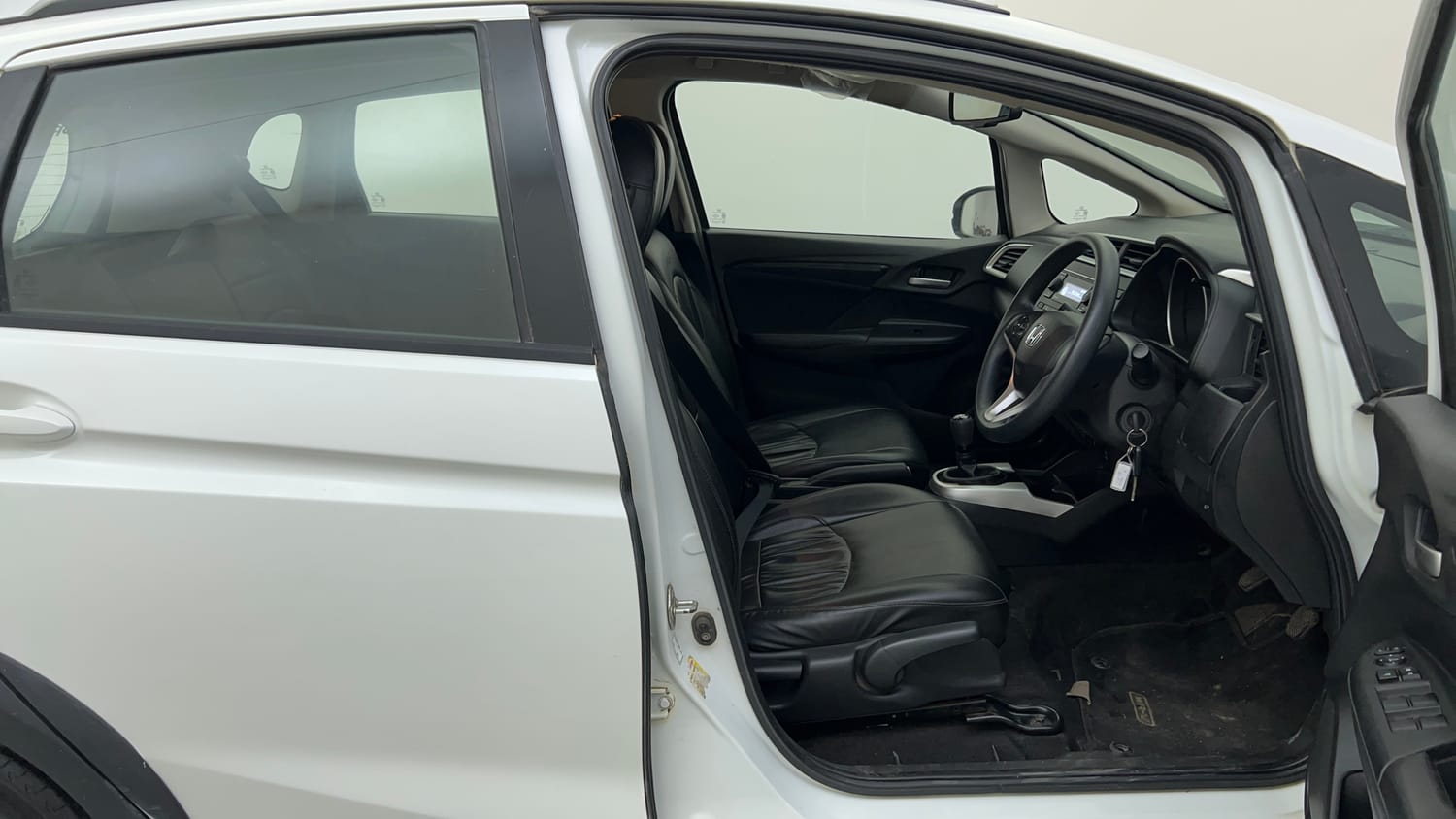 Used 2018 Honda WR-V S MT Petrol Petrol Manual interior RIGHT SIDE FRONT DOOR CABIN VIEW