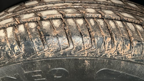 Used 2017 Renault Kwid 1.0 RXL Petrol Manual tyres RIGHT FRONT TYRE TREAD VIEW