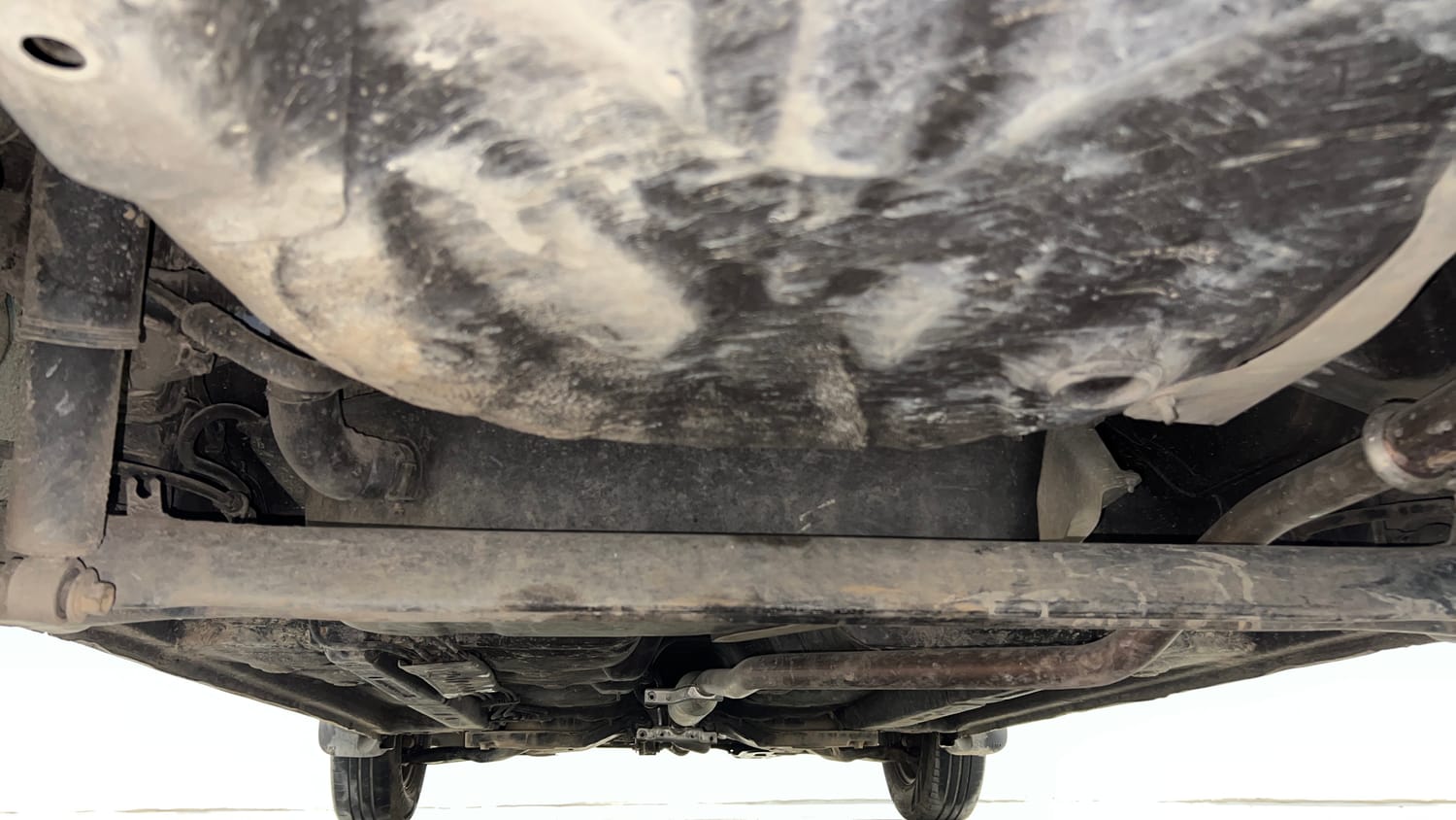 Used 2012 Hyundai i10 Magna 1.1 iRDE2 Petrol Manual extra REAR UNDERBODY VIEW (TAKEN FROM REAR)
