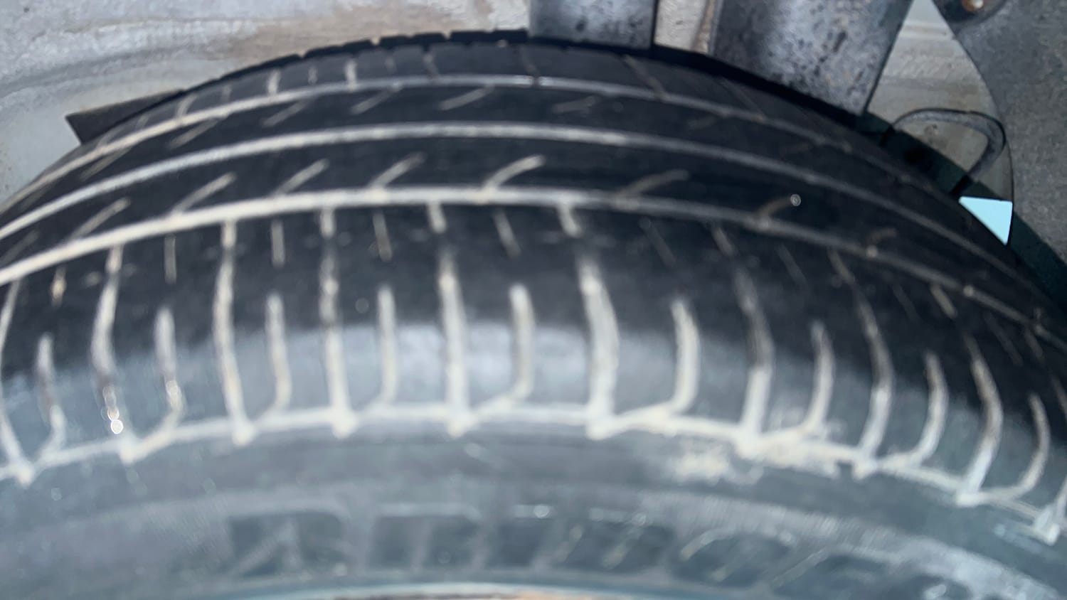 Used 2017 Hyundai Elite i20 Magna Executive 1.2 Petrol Manual tyres LEFT REAR TYRE TREAD VIEW