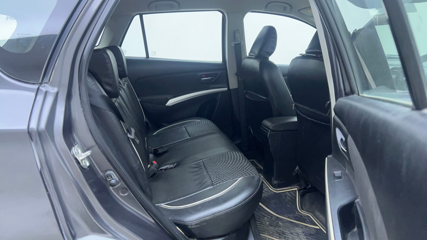 Used 2017 Maruti Suzuki S-Cross Zeta 1.3 Diesel Manual interior RIGHT SIDE REAR DOOR CABIN VIEW